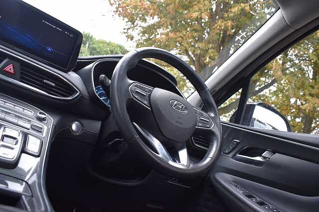 Hyundai SANTA FE 1.6 TGDi Hybrid Ultimate 5dr 4WD Auto