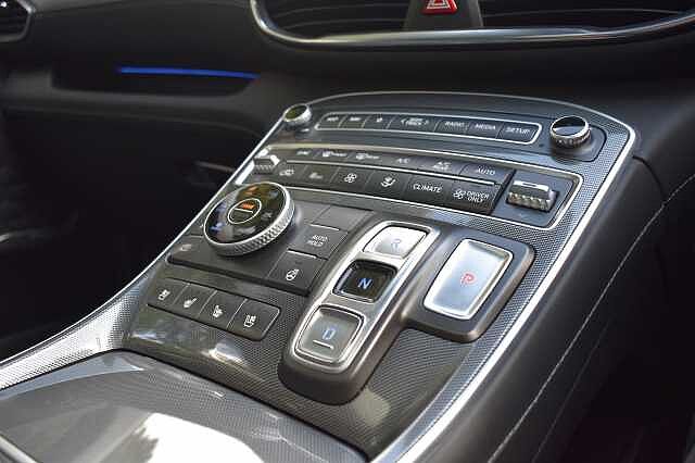 Hyundai SANTA FE 1.6 TGDi Hybrid Ultimate 5dr 4WD Auto