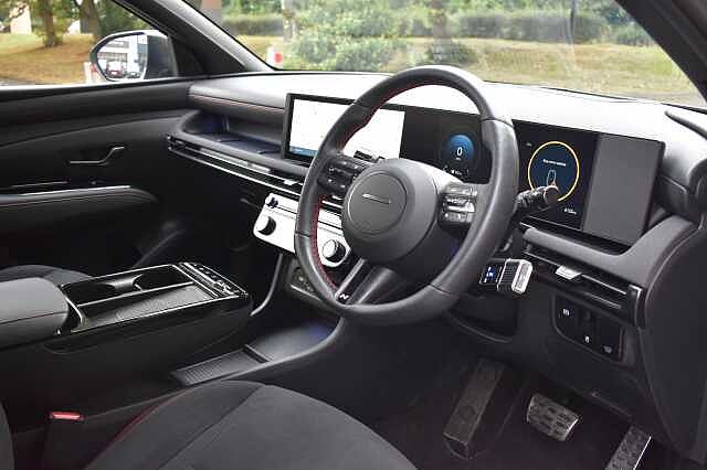 Hyundai TUCSON 1.6T 48V MHD N Line S 5dr 4WD DCT Silver