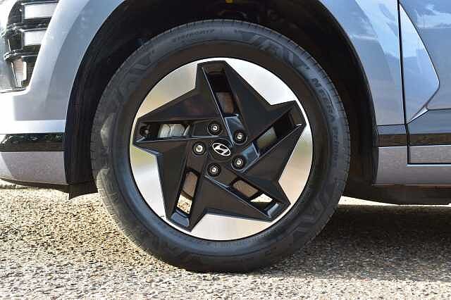 Hyundai KONA 160kW Advance 65kWh 5dr Auto