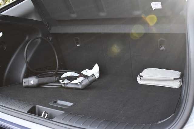 Hyundai KONA 160kW Advance 65kWh 5dr Auto