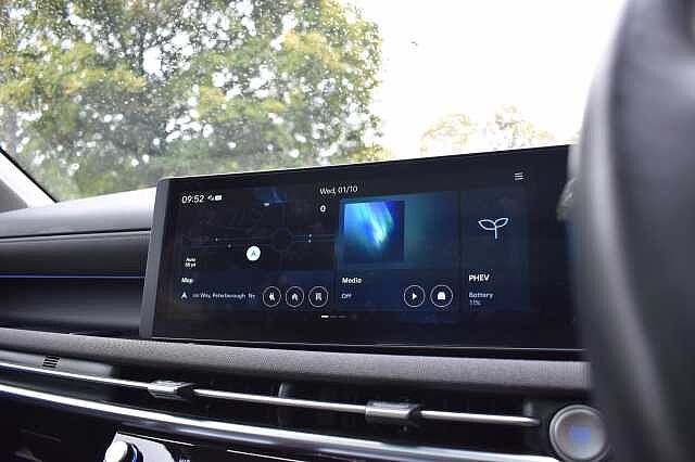 Hyundai TUCSON 1.6T Plug-in Hybrid Ultimate 5dr 4WD Auto Green