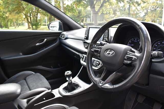 Hyundai i30 1.4T GDI N Line+ [Nav] 5dr