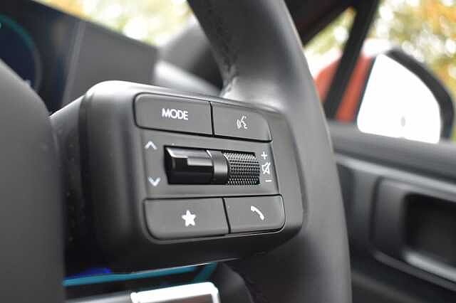 Hyundai SANTA FE 1.6 TGDi Hybrid Calligraphy 5dr 4WD Auto Orange