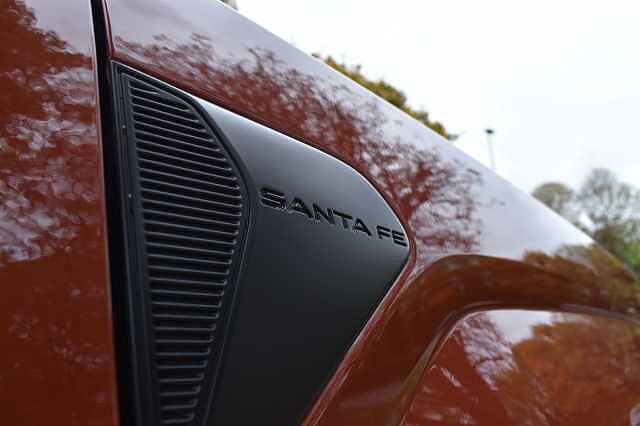 Hyundai SANTA FE 1.6 TGDi Hybrid Calligraphy 5dr 4WD Auto Orange