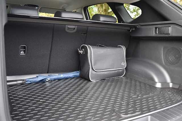 Hyundai TUCSON 1.6T Hybrid Premium 5dr Auto White