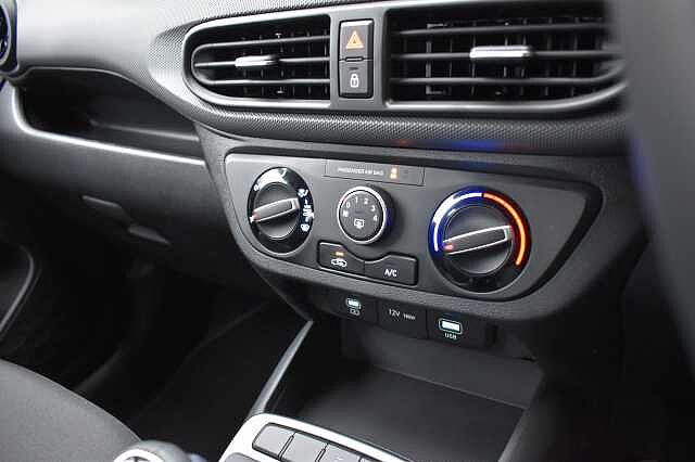 Hyundai i10 1.2 [79] Advance 5dr Auto [Nav]