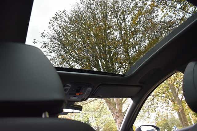 Hyundai TUCSON 1.6T 48V MHD N Line S 5dr DCT Black