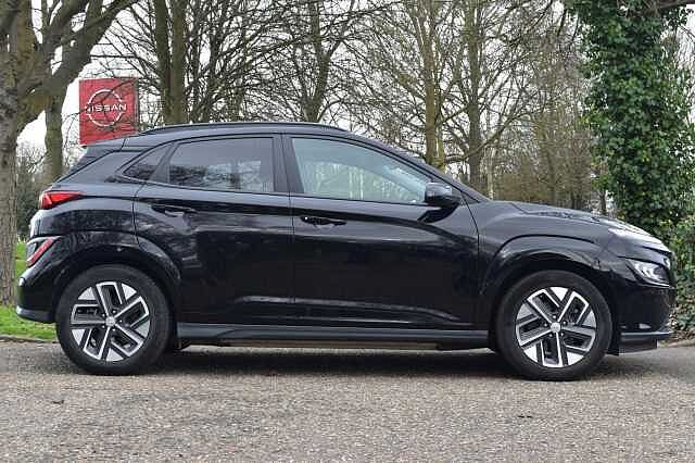 Hyundai KONA 150kW Ultimate 64kWh 5dr Auto Black