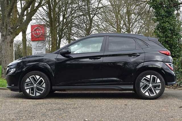Hyundai KONA 150kW Ultimate 64kWh 5dr Auto Black
