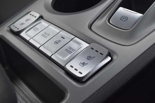 Hyundai KONA 150kW Ultimate 64kWh 5dr Auto Black