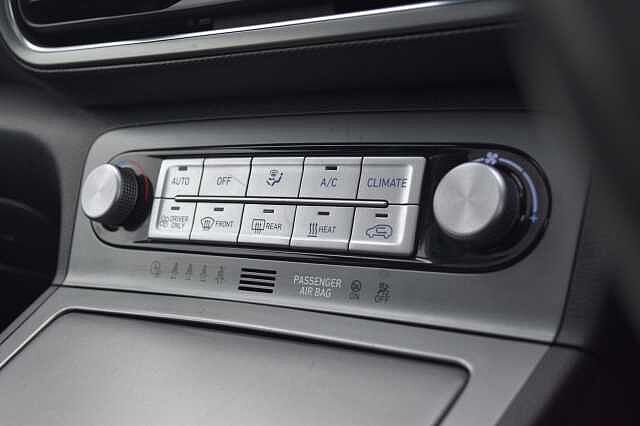 Hyundai KONA 150kW Ultimate 64kWh 5dr Auto Black