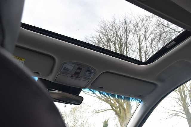 Hyundai KONA 150kW Ultimate 64kWh 5dr Auto Black