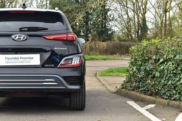 Hyundai KONA 150kW Ultimate 64kWh 5dr Auto Black