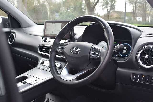 Hyundai KONA 150kW Ultimate 64kWh 5dr Auto Black