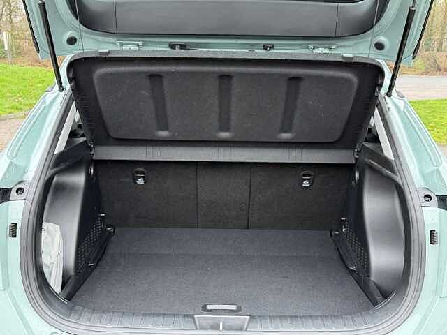 Hyundai KONA 1.6 GDi Hybrid Advance 5dr DCT Green