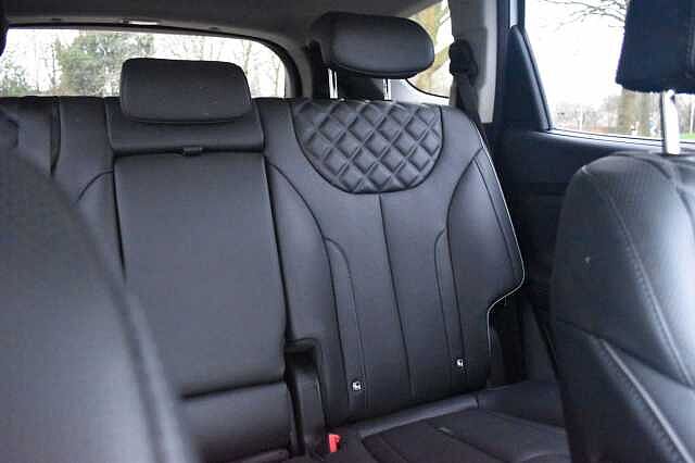 Hyundai SANTA FE 1.6 TGDi Hybrid Ultimate 5dr Auto