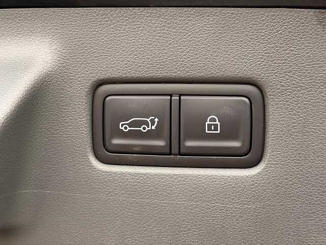 Hyundai SANTA FE 1.6 TGDi Hybrid Ultimate 5dr Auto