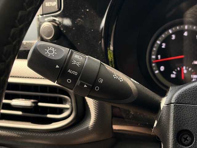 Hyundai i10 1.2 MPi SE Connect 5dr Auto