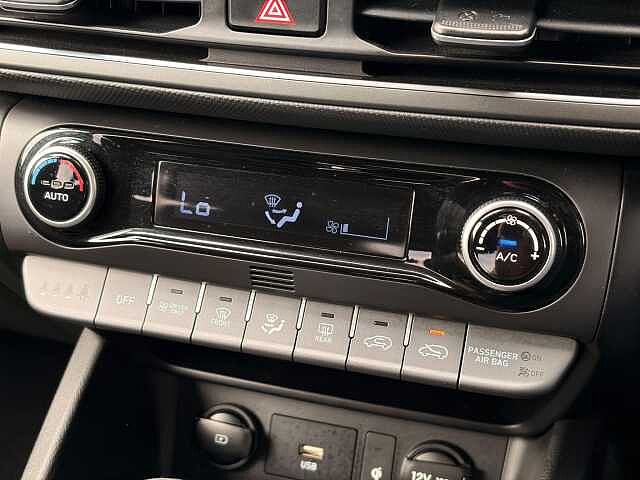 Hyundai KONA 1.6 GDi Hybrid Premium 5dr DCT