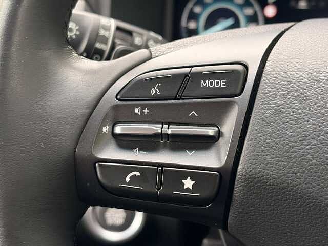 Hyundai KONA 1.6 GDi Hybrid Premium 5dr DCT