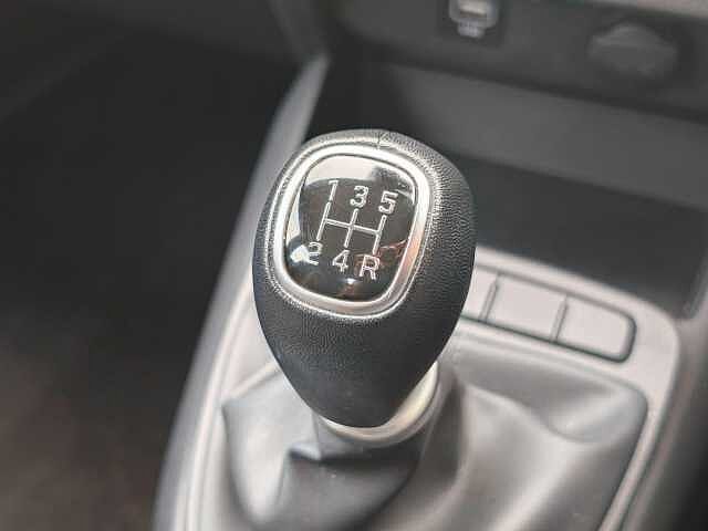 Hyundai i10 1.0 MPi SE Connect 5dr