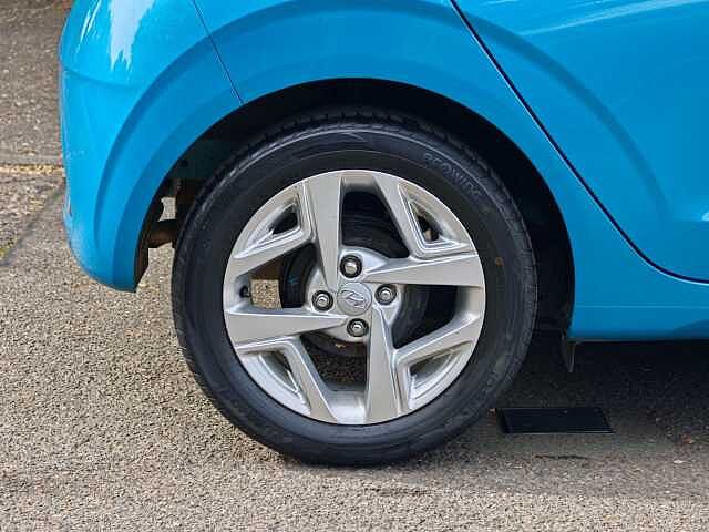 Hyundai i10 1.0 MPi SE Connect 5dr