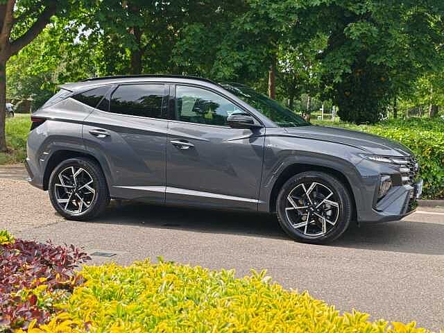 Hyundai TUCSON 1.6T Hybrid N Line S 5dr Auto Grey