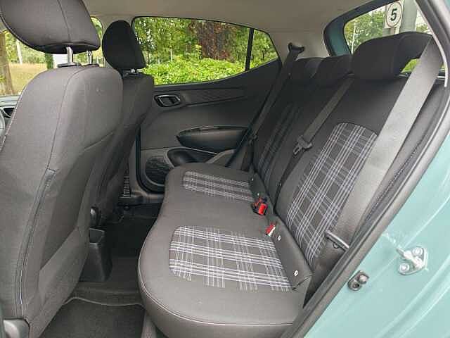 Hyundai i10 1.2 [79] Premium 5dr Auto [Nav]