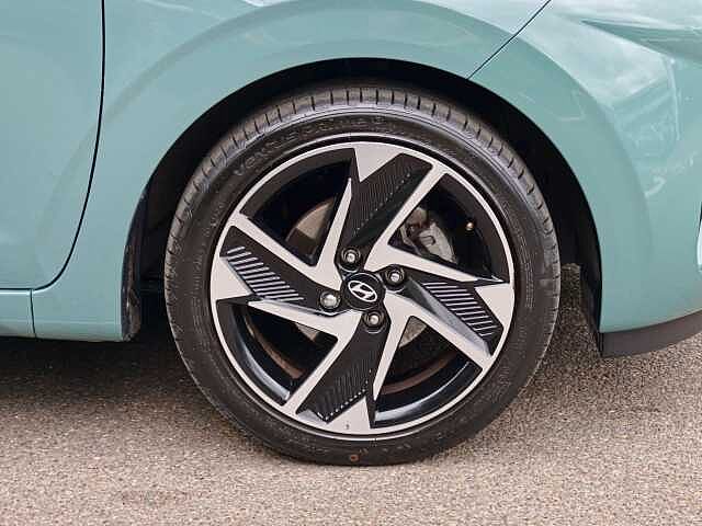 Hyundai i10 1.2 [79] Premium 5dr Auto [Nav]