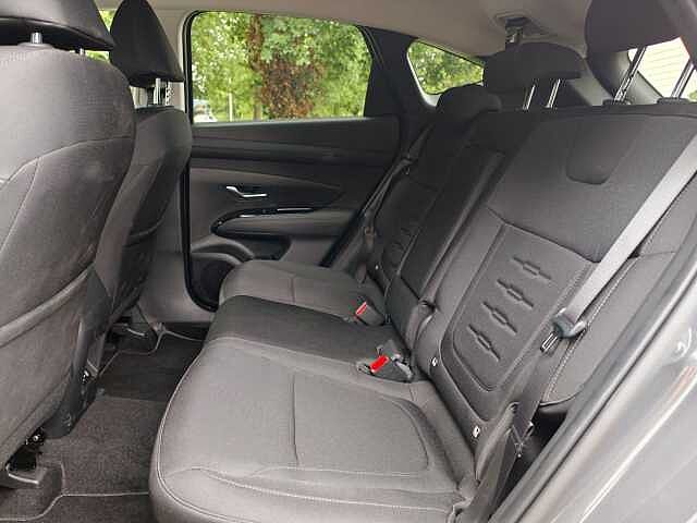 Hyundai TUCSON 1.6T Advance 5dr