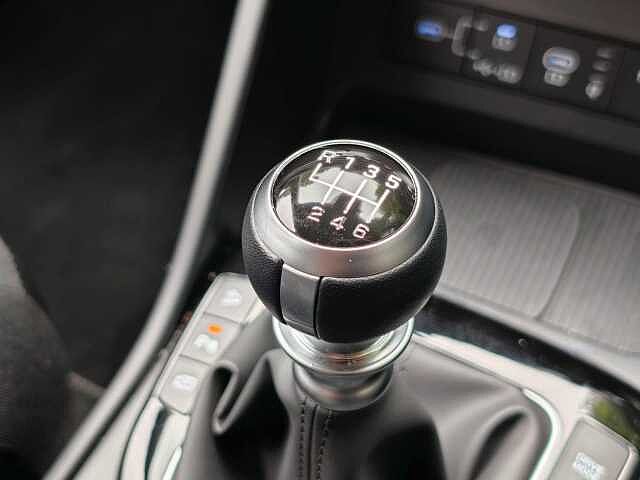 Hyundai TUCSON 1.6T Advance 5dr