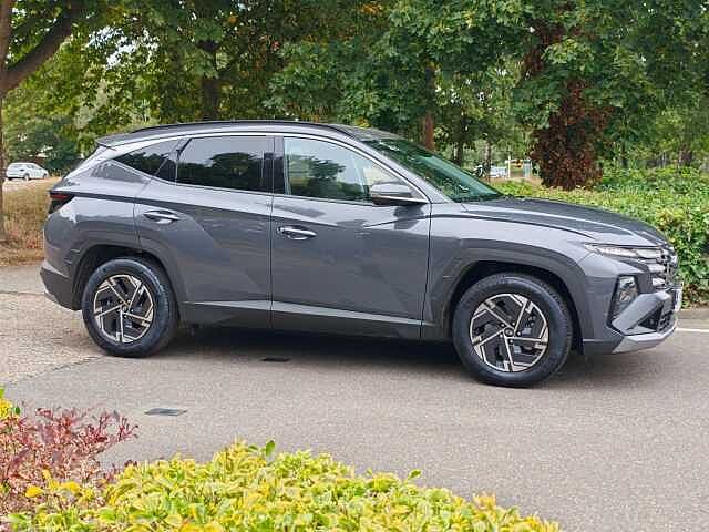 Hyundai TUCSON 1.6T Advance 5dr