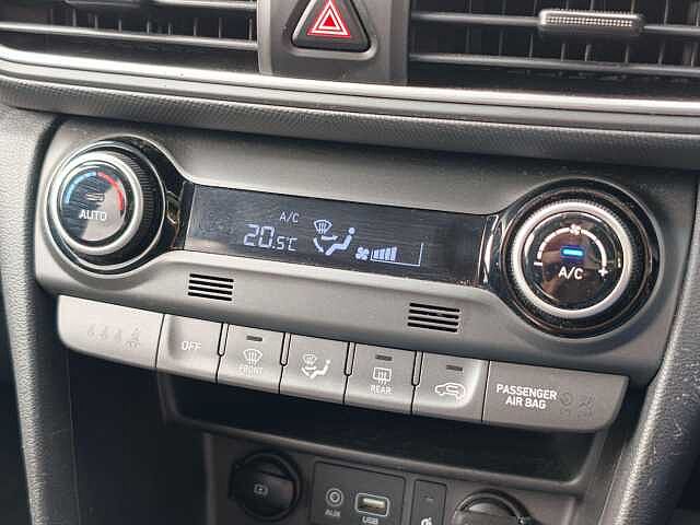 Hyundai KONA 1.0T GDi Blue Drive Premium 5dr