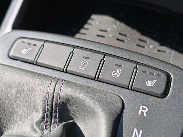 Hyundai i10 1.2 [79] Premium 5dr Auto [Nav]