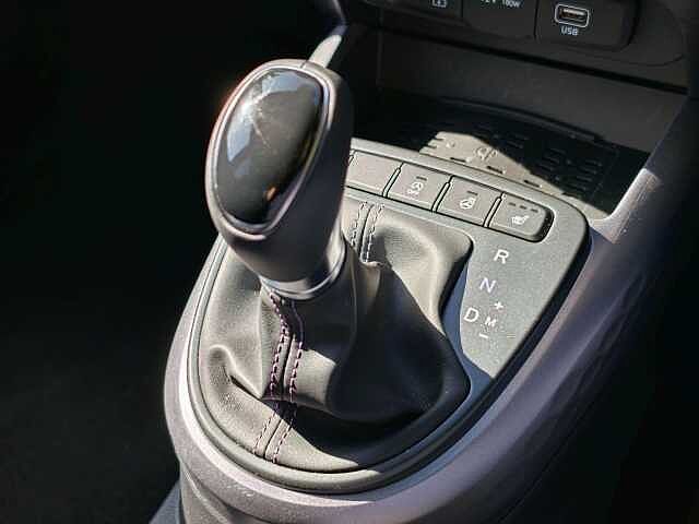 Hyundai i10 1.2 [79] Premium 5dr Auto [Nav]
