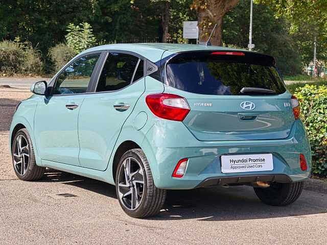 Hyundai i10 1.2 [79] Premium 5dr Auto [Nav]
