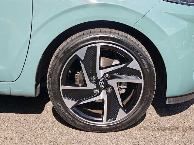 Hyundai i10 1.2 [79] Premium 5dr Auto [Nav]